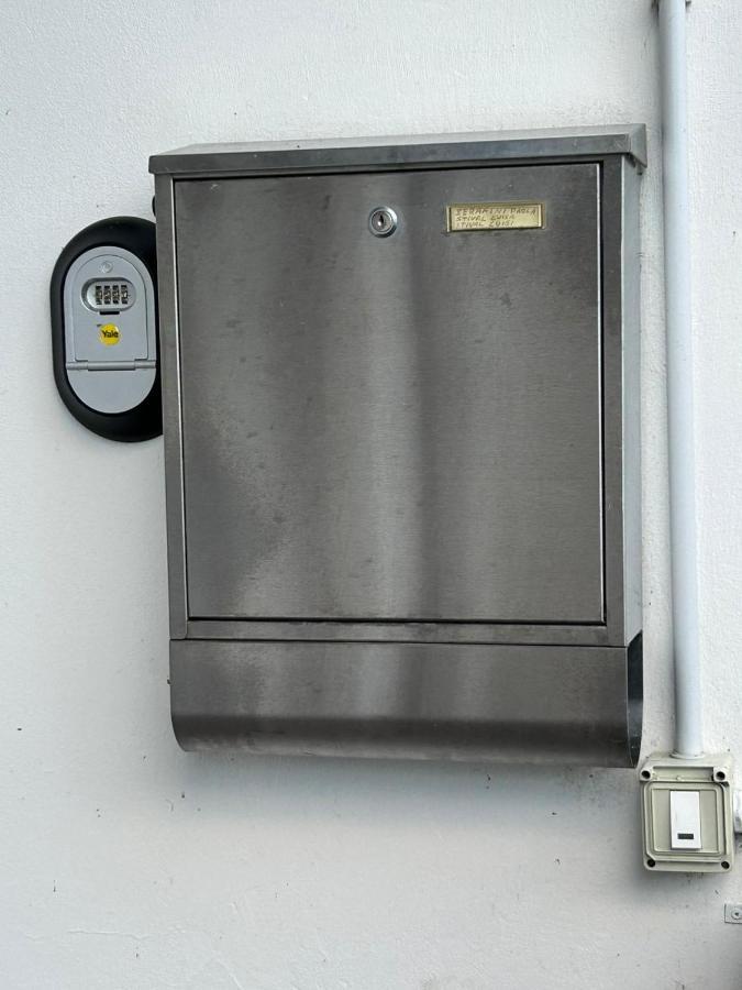La Tana Del Lupo Apartamento Camporosso  Exterior foto