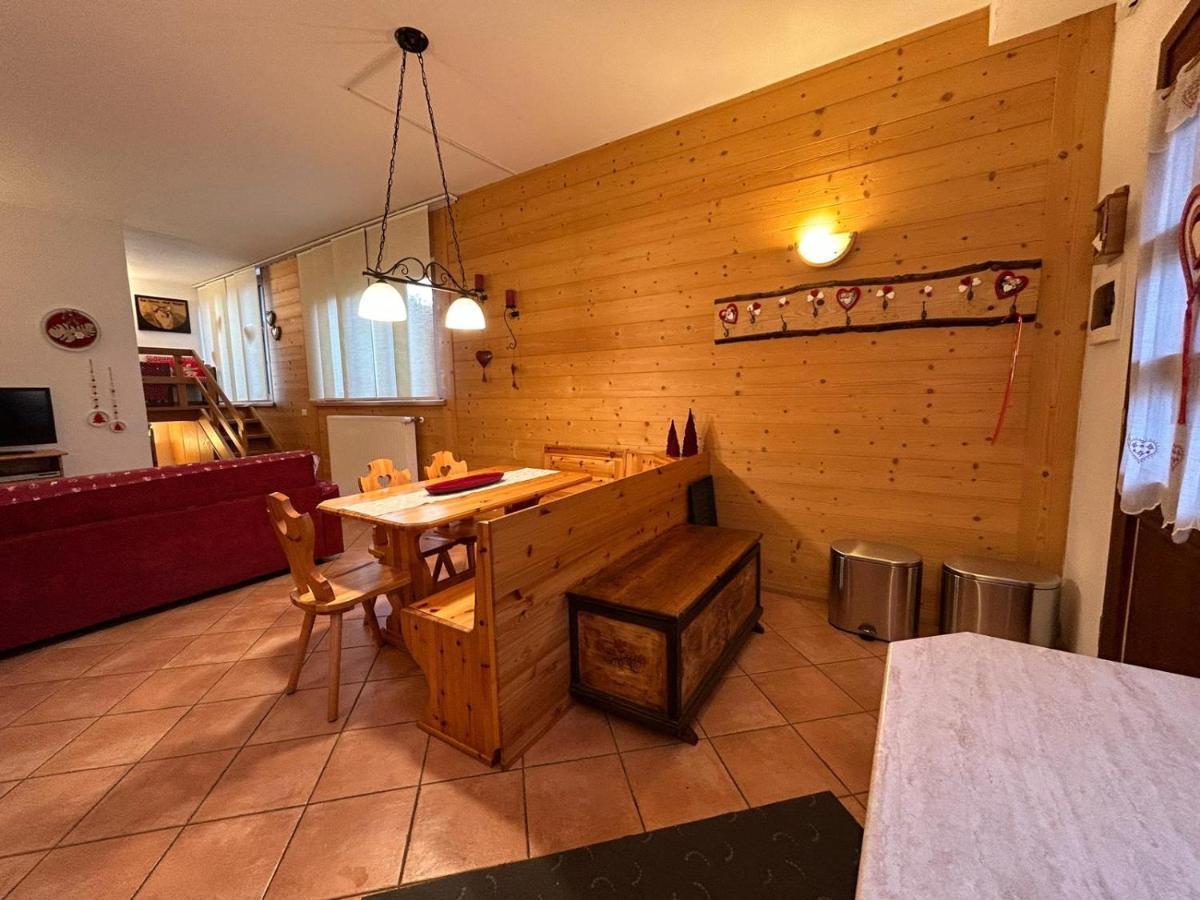 La Tana Del Lupo Apartamento Camporosso  Exterior foto